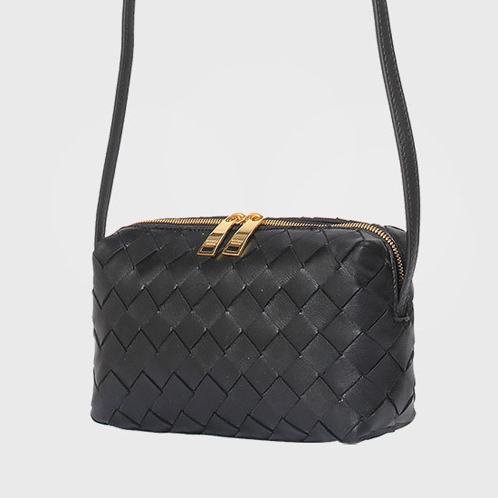 BOTTEGA VENETA 21SS INTRECCIATO ショルダーバック/斜め掛け