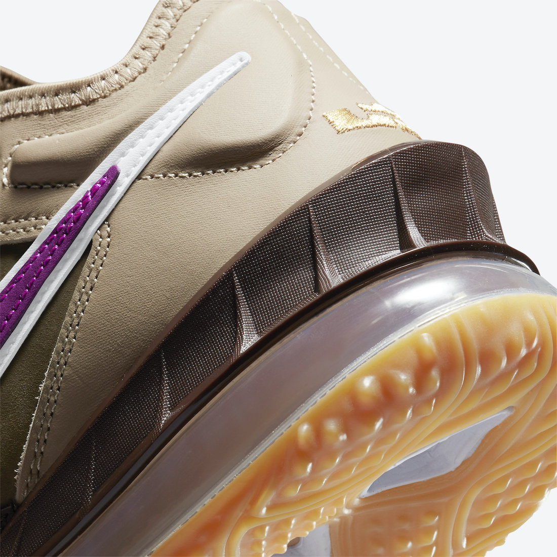 Nike スニーカー LeBron 18 Low atmos Viotech(7)