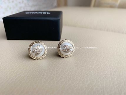 CHANEL(シャネル) イヤリング(レディース) - 海外通販のBUYMA