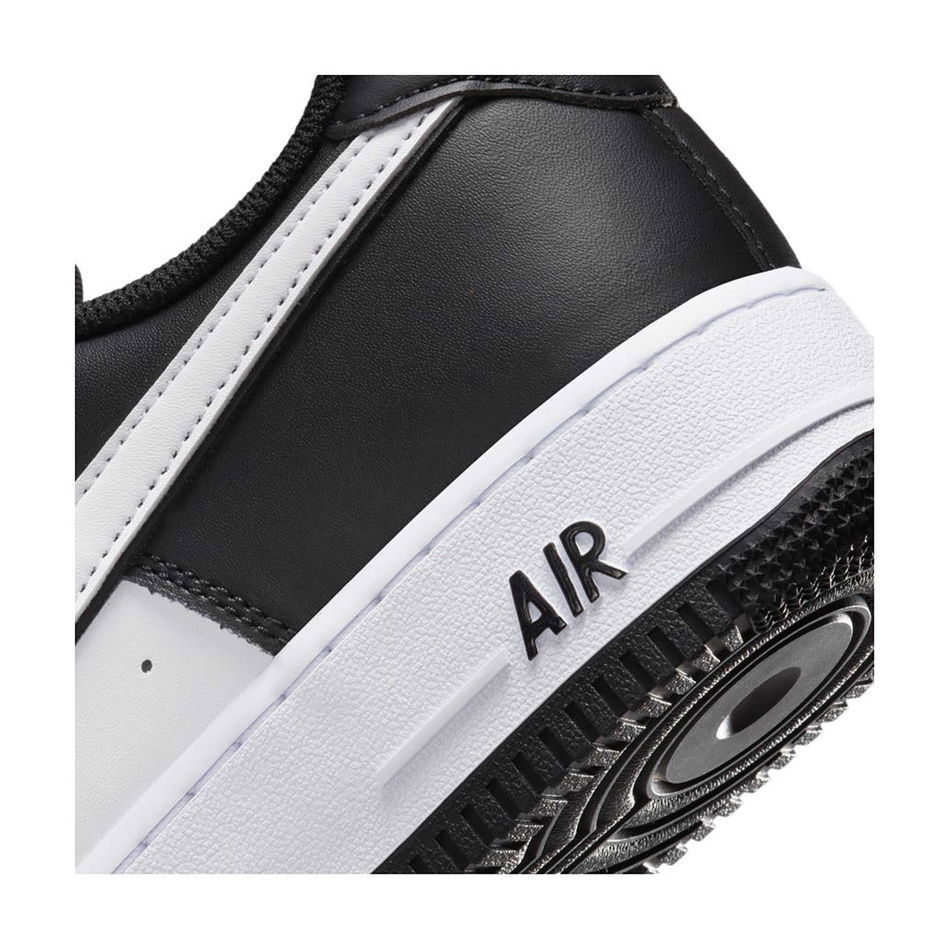 NIKE Air Force 1 LV8 ナイキ エアフォースワン 追跡送料関税込 NIKE Air Force 1 LV8 ナイキ エアフォースワン 追跡送料関税込