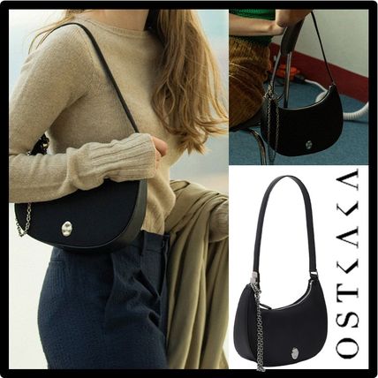 ★送料・関税込★OSTKAKA★KNUT CASSETTE BA.G★人気★ Lotte Duty Free