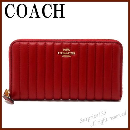 レッド（赤）系 Coach(コーチ) 長財布(レディース) - 海外通販の