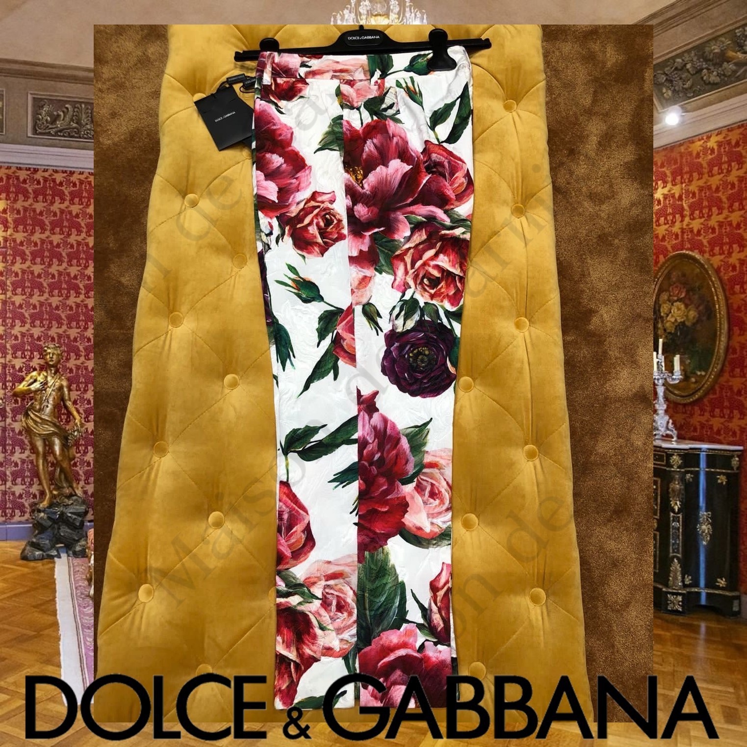 大人女性の Dolce & クロップドパンツ ローズプリント Gabbana パンツ 大人女性の Dolce & クロップドパンツ ローズプリント Gabbana パンツ