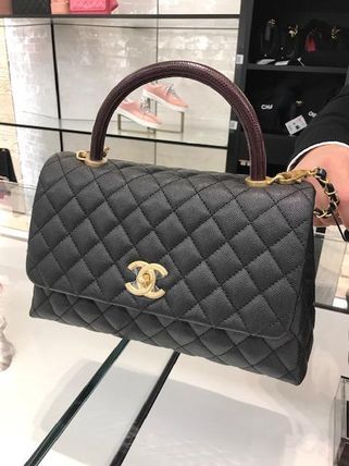 CHANEL ハンドバッグ Chanel★(生産終了で入手不可能)大人気リザードハンドルA92991/S