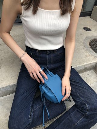 LOEWE HAMMOCK x バッグ・カバン(レディース) - 海外通販のBUYMA