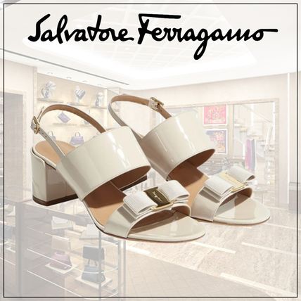 FERRAGAMO(フェラガモ) サンダル・ミュール(レディース) - 海外通販のBUYMA