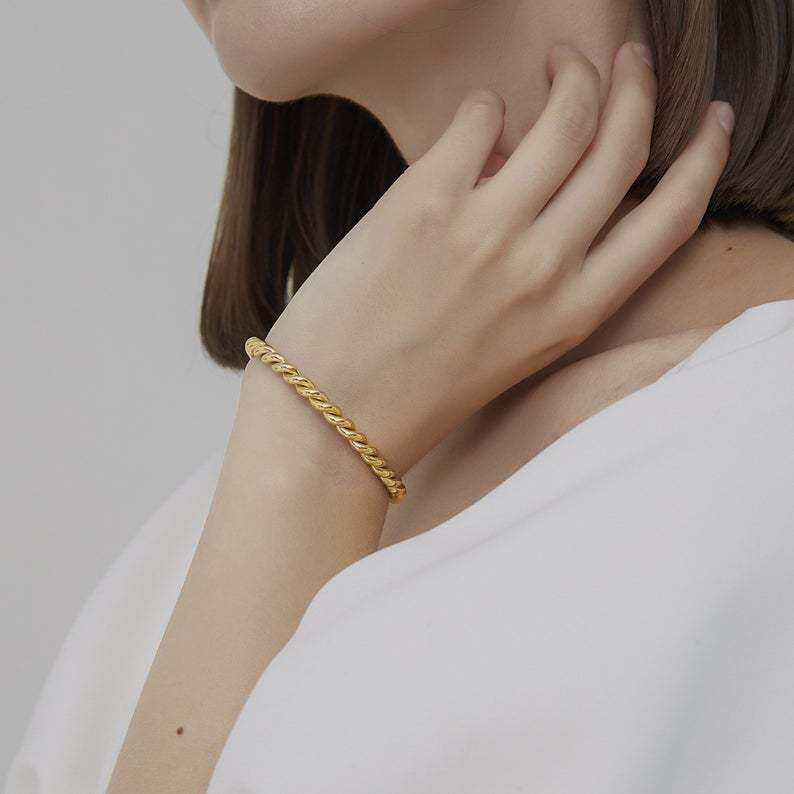【Shapes Studio】TWIST ROPE CUFFブレスレット Shapes Studio】TWIST ROPE CUFFブレスレット