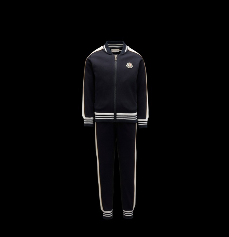 MONCLER2022/23秋冬キッズフード付ダウンコートBAZINAR 4A/5A/6A MONCLER2022/23秋冬キッズフード付ダウンコートBAZINAR 4A/5A/6A