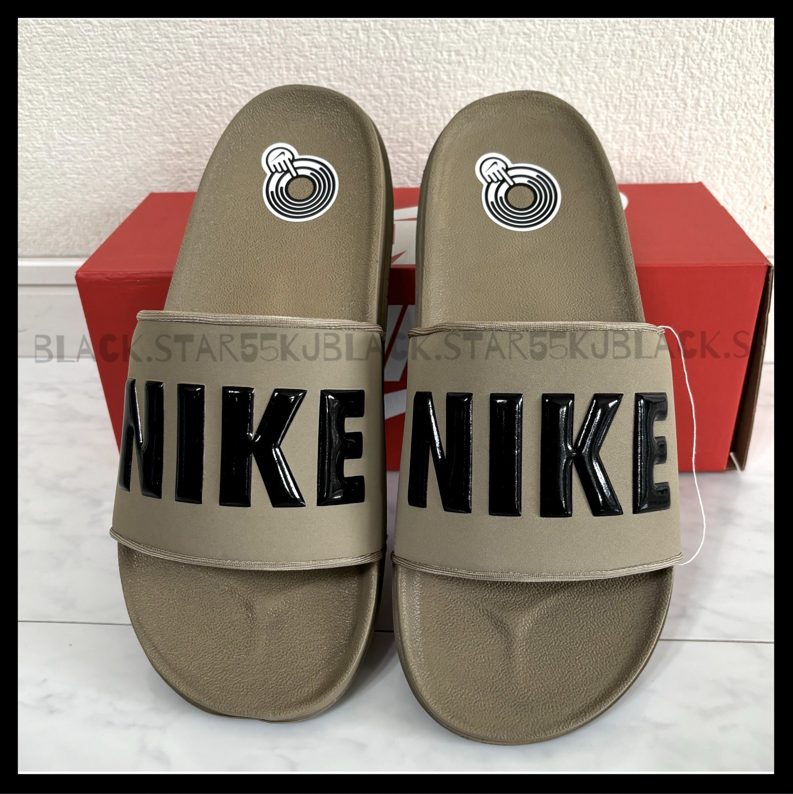 新作 NIKE オフコート スライド サンダル 送料込 数量限定 靴