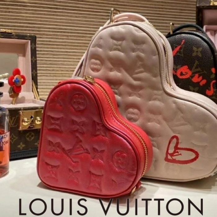 超爆安 限定♪【LV】FALL IN LOVE ハートオンチェーンショルダー ショルダーバッグ・ポシェット 超爆安 限定♪【LV】FALL IN LOVE ハートオンチェーンショルダー ショルダーバッグ・ポシェット