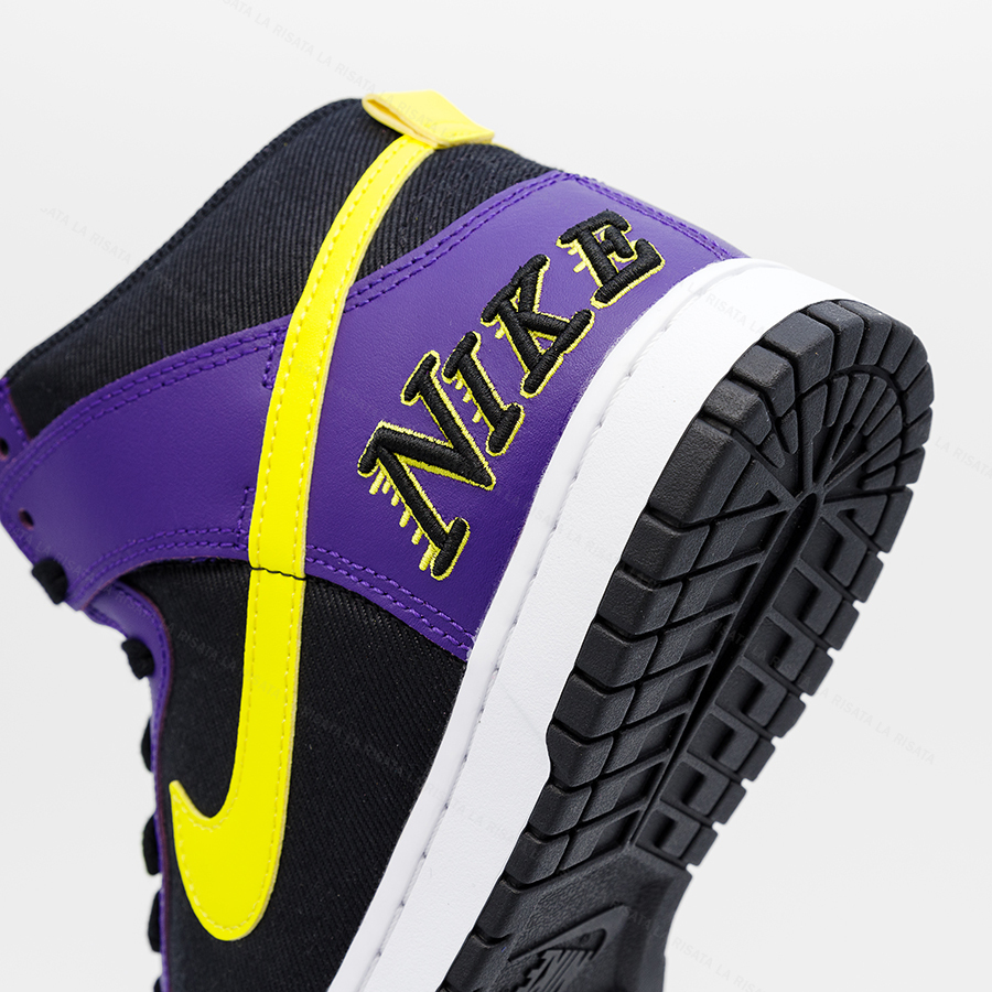 ★Nike★国内完売!!★Dunk High Premium EMB★追跡可 ☆Nike☆国内完売!!☆Dunk High Premium EMB☆追跡可 スニーカー