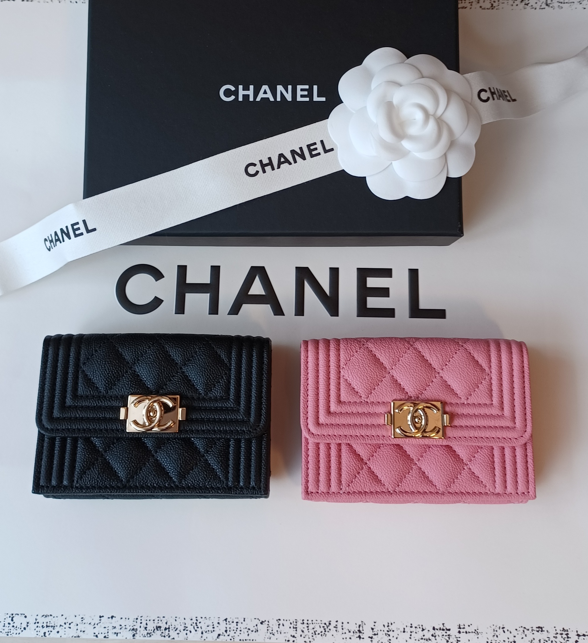 CHANEL 3つ折りナノウォレット★BOY CHANEL★キャビア★各色入荷