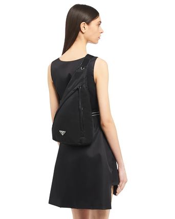 PRADA RE NYLON 2021-22FW Re-Nylon and leather backpack (2VZ092 2DW3)