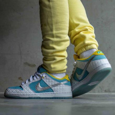FTC×ナイキSB ダンク ロー FTC×NIKE SB DUNK LOW 正規品