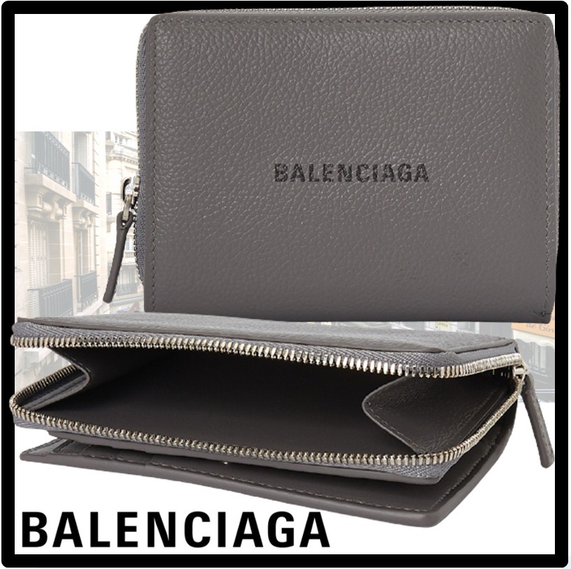 ☆送料・関税込☆BALENCIAGA★CASH コンパクトウォレッ.ト★ 折りたたみ財布 ☆送料・関税込☆BALENCIAGA★CASH コンパクトウォレッ.ト★ 折りたたみ財布