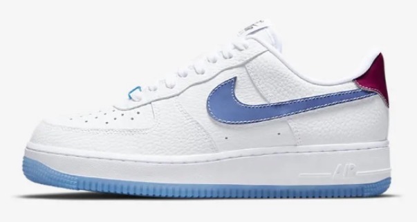 ☆関税込☆NIKE★AIR FORCE 1 ’07 LX UV REACTIV.E★23-28cm★