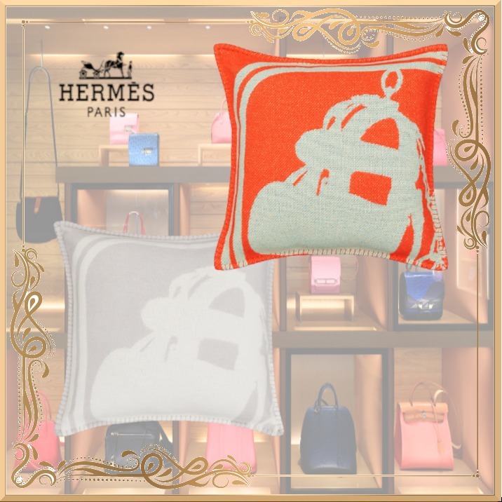 大人気! 【エルメス】 Brides deGala クッション 2色 クッション・クッションカバー 大人気! 【エルメス】 Brides deGala クッション 2色 クッション・クッションカバー