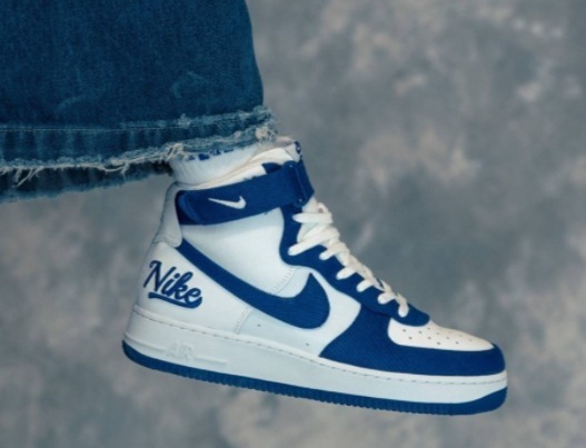 ★人気★【NIKE】★AIR FORCE 1 HIGH 07 EMB DODGER.S★25-30cm ☆人気☆【NIKE】☆AIR FORCE 1 HIGH 07 EMB DODGER.S☆25-30cm