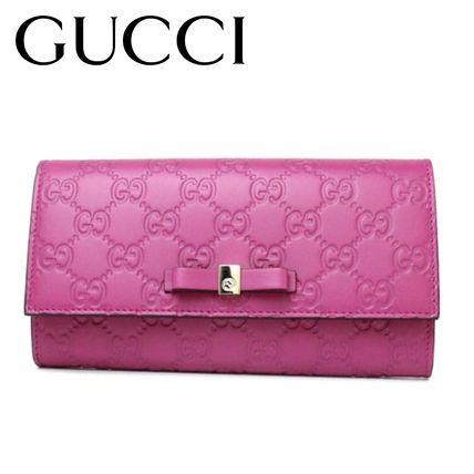 ピンク系 GUCCI(グッチ) 長財布(レディース) - 海外通販のBUYMA