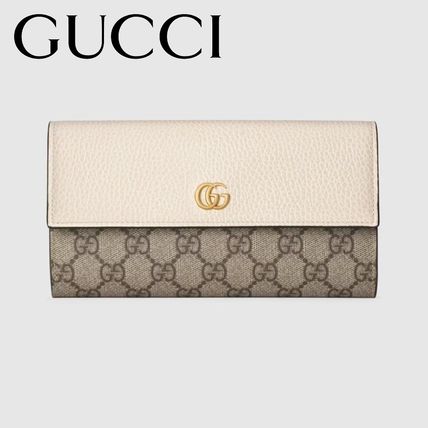 ホワイト(白)系 GUCCI(グッチ) 長財布(レディース) - 海外通販のBUYMA