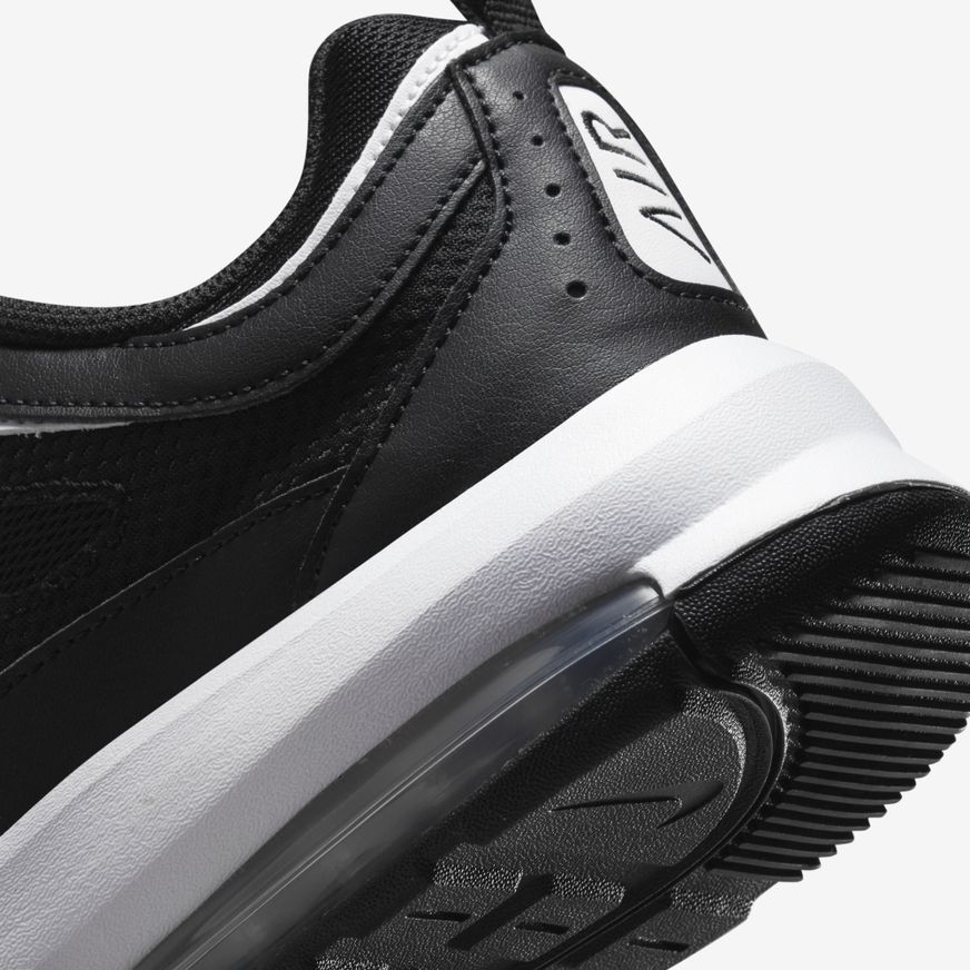 ★NIKE★AIR MAX AP★追跡可 ☆Nike☆AIR MAX AP エアマックス AP☆追跡可
