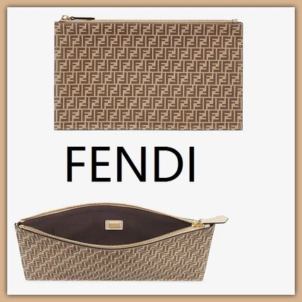 FENDI(フェンディ) クラッチバッグ(レディース) - 海外通販のBUYMA
