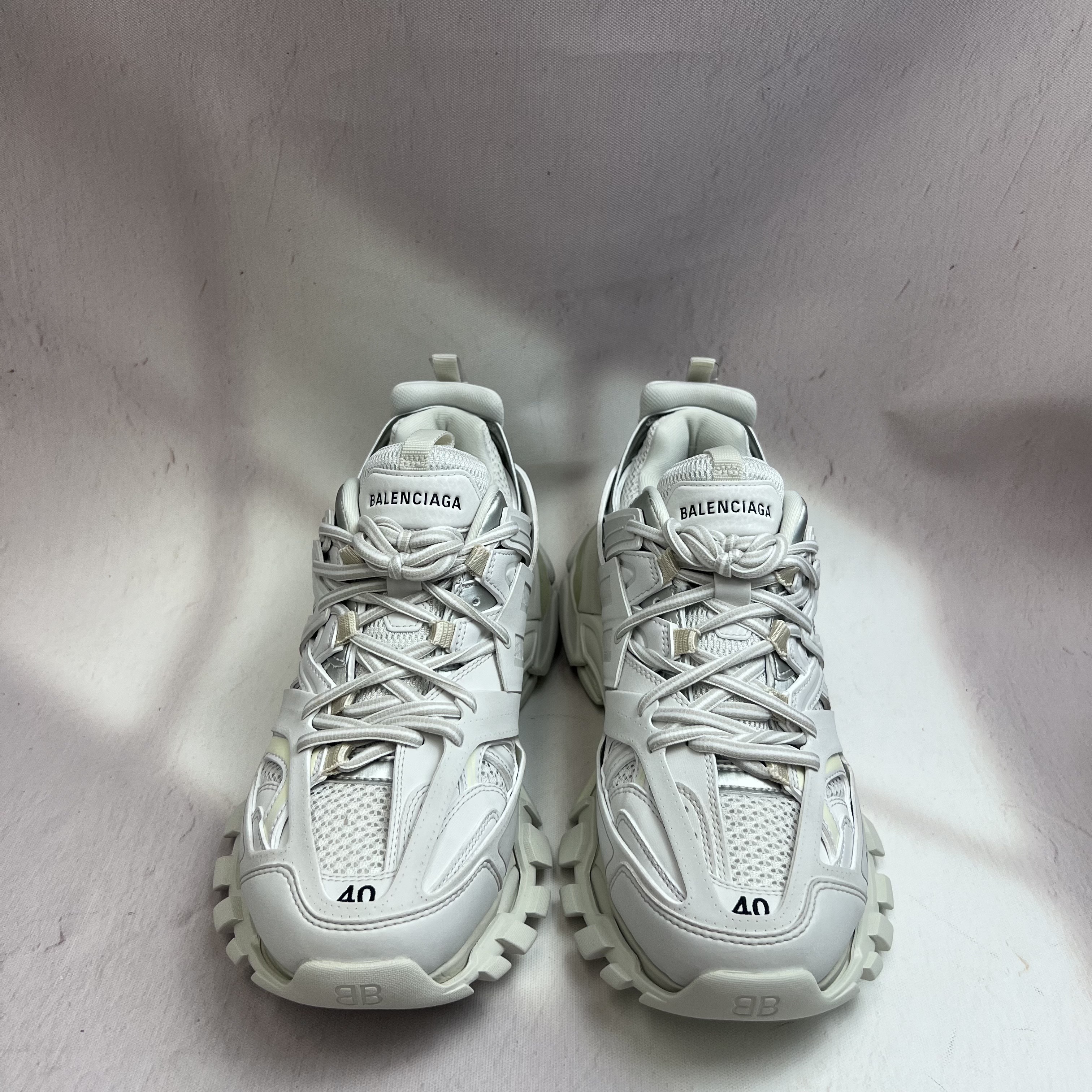 ☆韓国の人気☆BALENCIAGA☆TRACK TRAINE.R スニーカー☆正規品