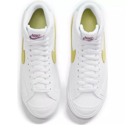 ナイキ 大人もOK 22.0~25.0cm Nike Blazer Mid 77 スニーカー 靴