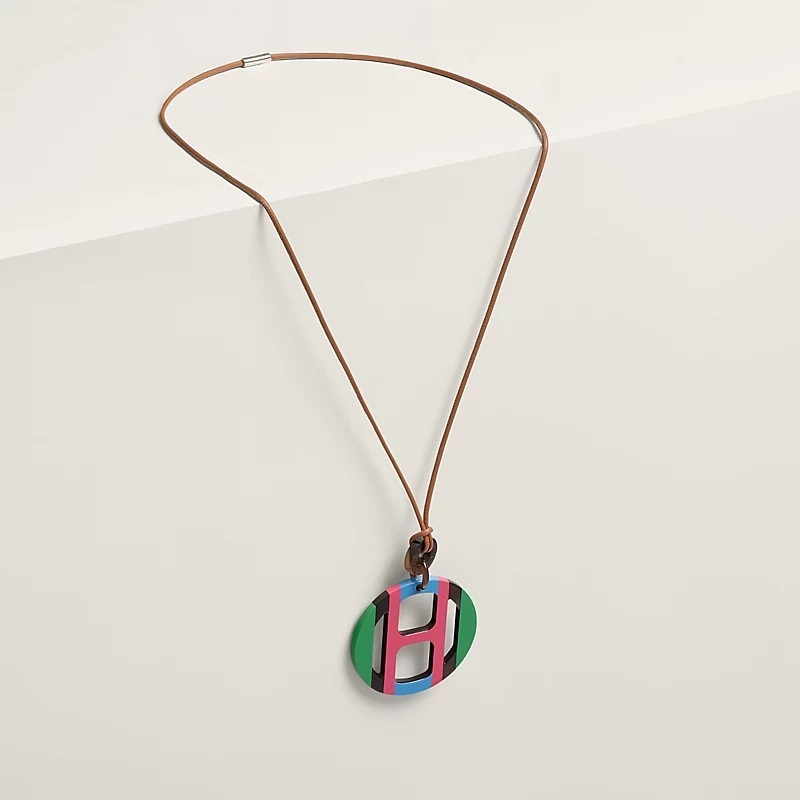 HERMES★H エキップ★H Equipe バッファローホーン ペンダント