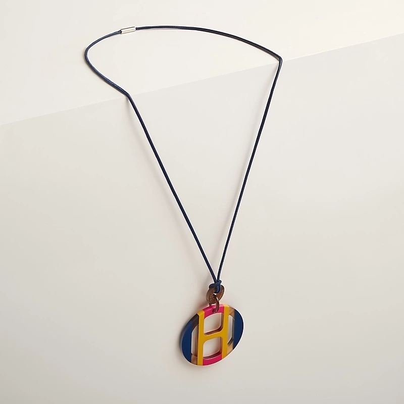 HERMES★H エキップ★H Equipe バッファローホーン ペンダント