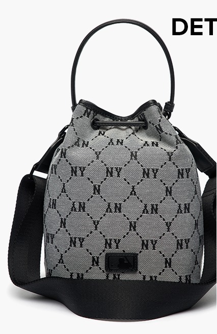 MLB Korea トートバッグ ★送料・関税込★MLB★Monogram Diamond Jacquard Bucket Bag★(15)