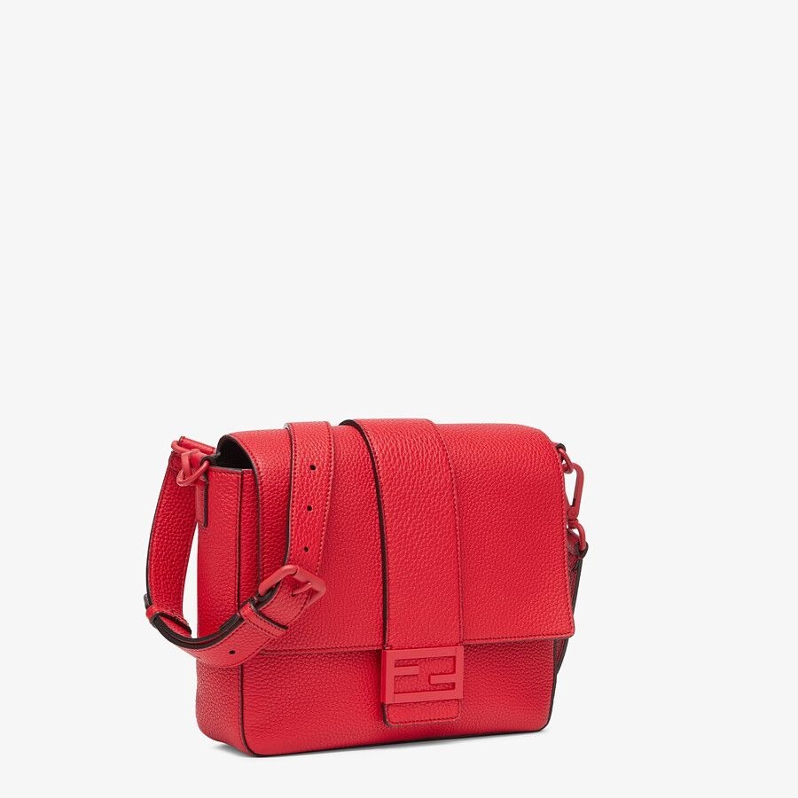 FENDI ショルダーバッグ FENDI☆ バゲットメッセンジャー ミディアム バッグ 2色(4)