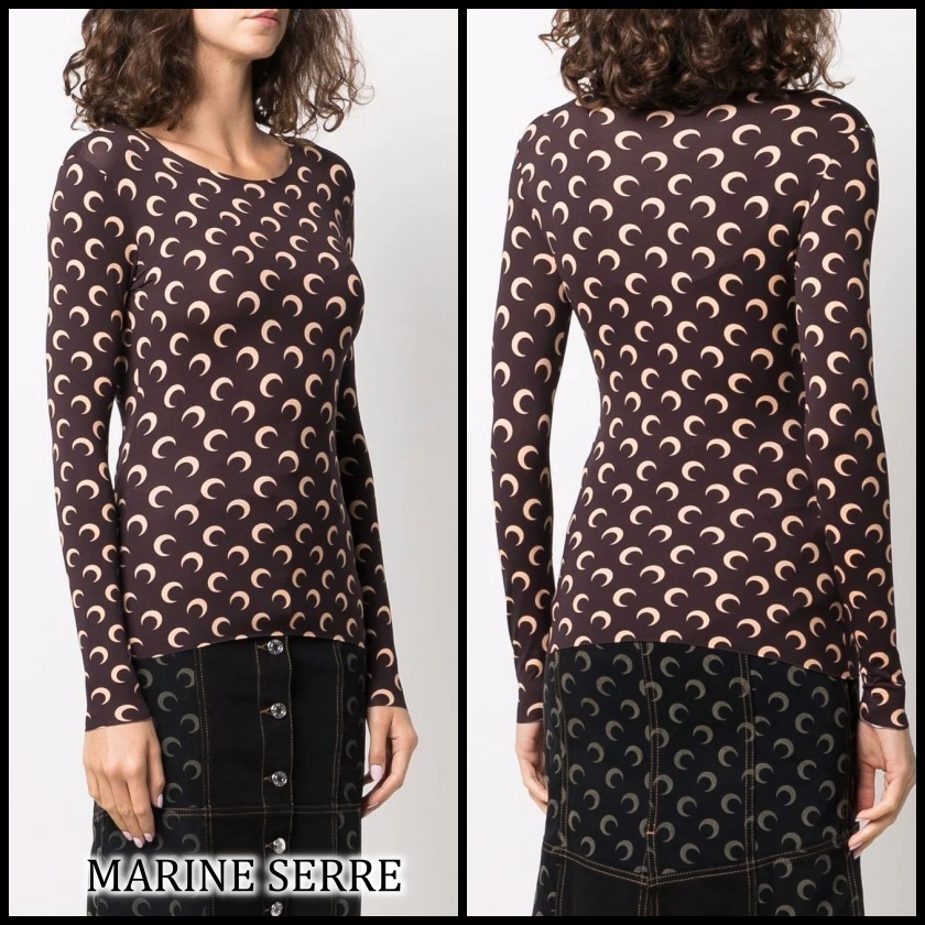 注目の MARINE SERRE ムーンパターン プリント トップ 関税送料込 Tシャツ・カットソー 注目の MARINE SERRE ムーンパターン プリント トップ 関税送料込 Tシャツ・カットソー