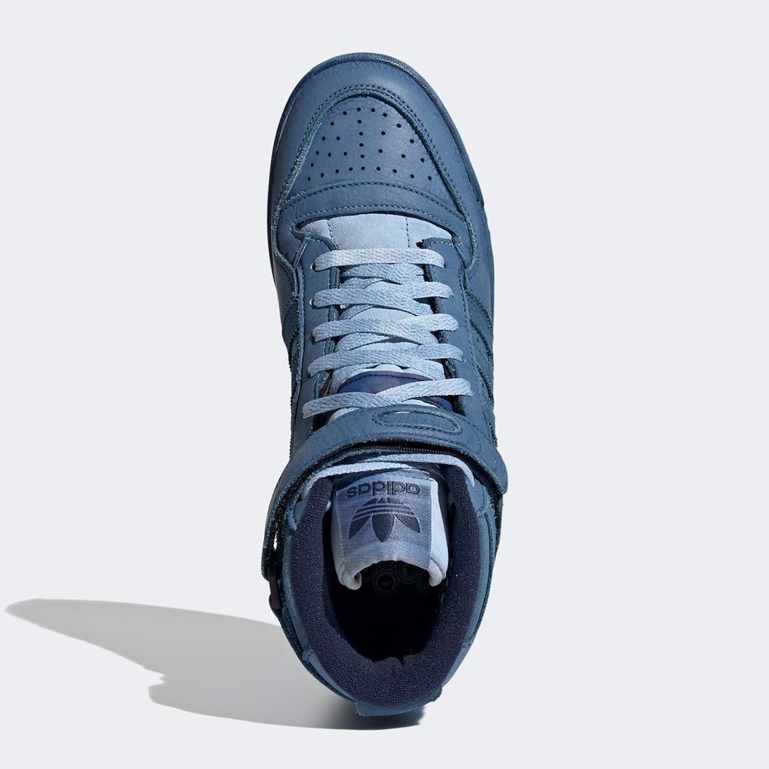 ☆Adidas☆送関込☆激レア確定！プレミアムな最新キックス♪