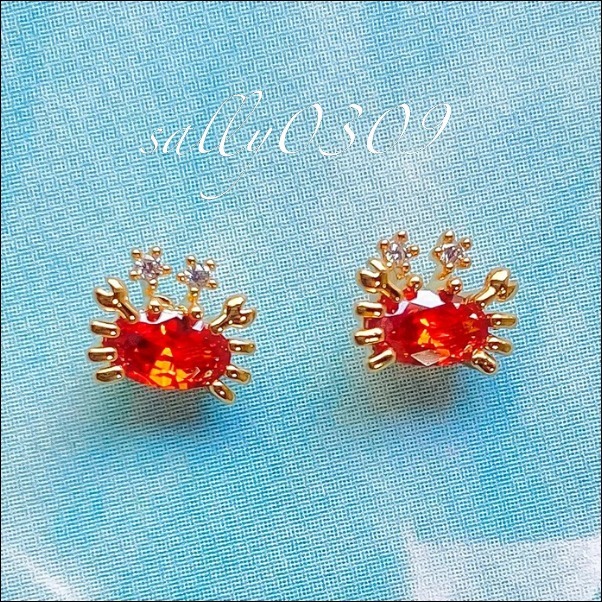 【関税・送料無料】Girlscrew★カニ クラブ スタッズピアス