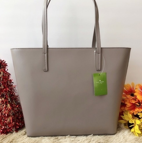 セールkate spade karlaグリッターリボンチャームレザートート セールkate spade karlaグリッターリボンチャームレザートート