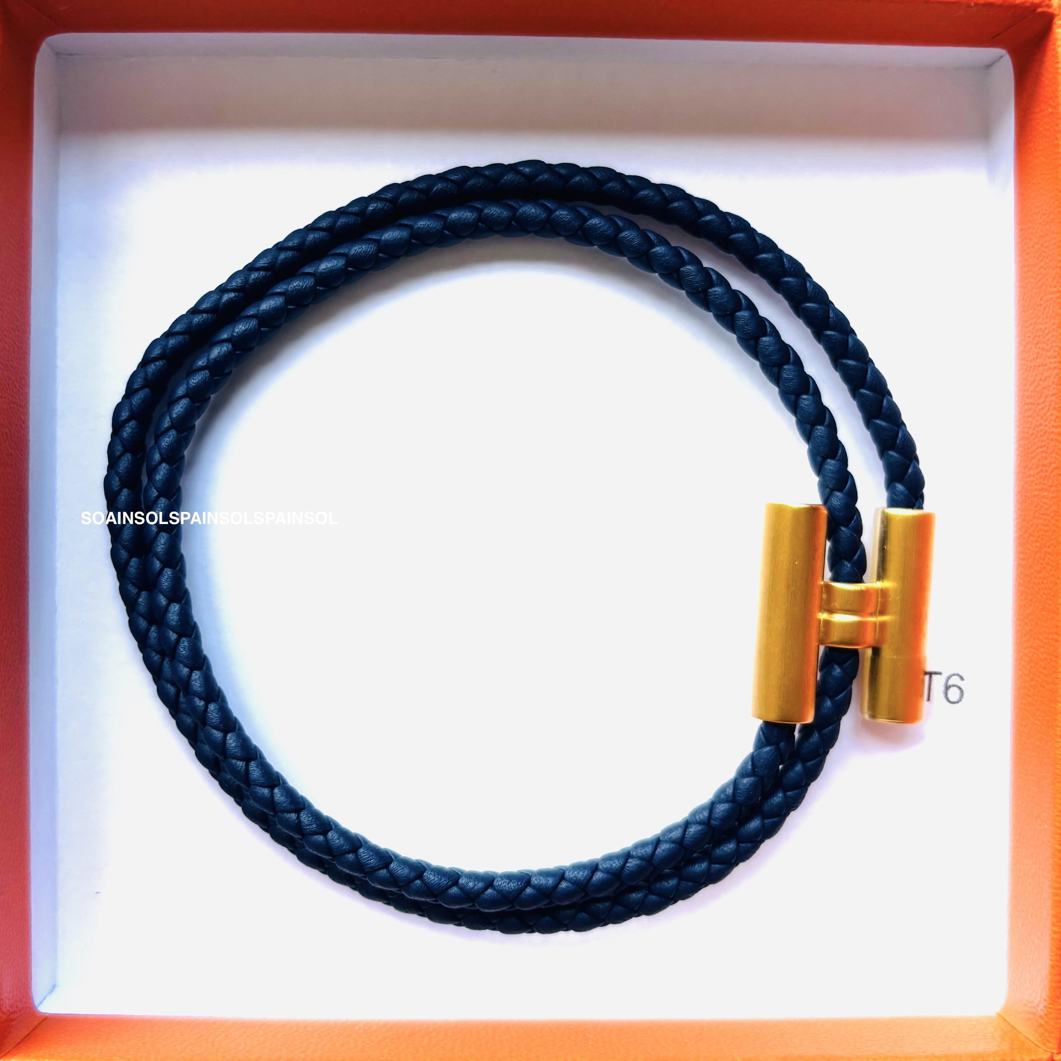 4色展開【HERMES】レザーブレスレット《トゥルニ》トレッセ♪