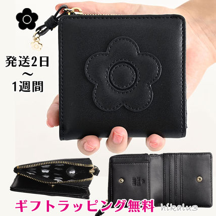 MARY QUANT x 折りたたみ財布(レディース) - 海外通販のBUYMA