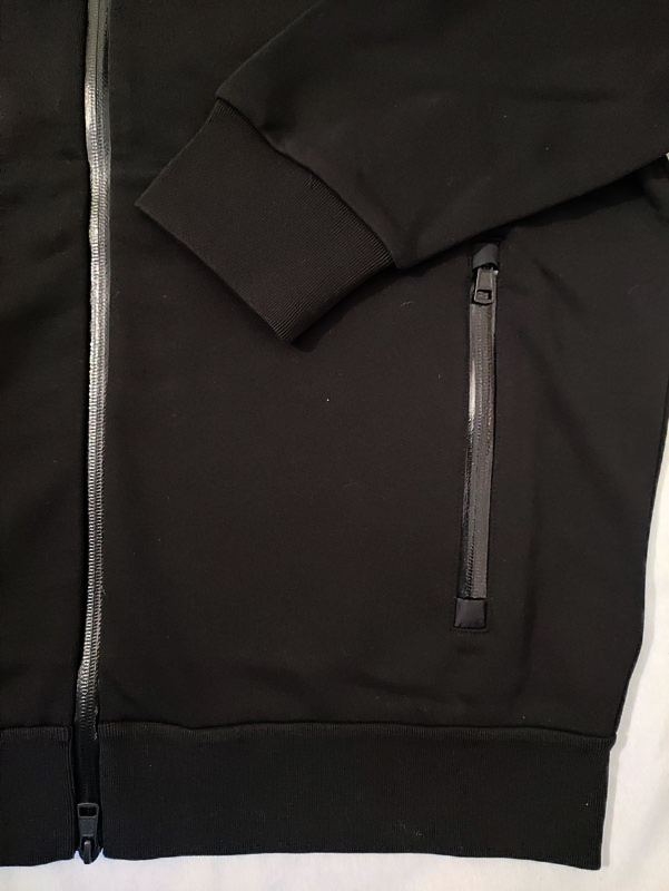 MONCLER】☆大人気☆フード付き ブラック パーカー♪ロゴ入り (MONCLER ...