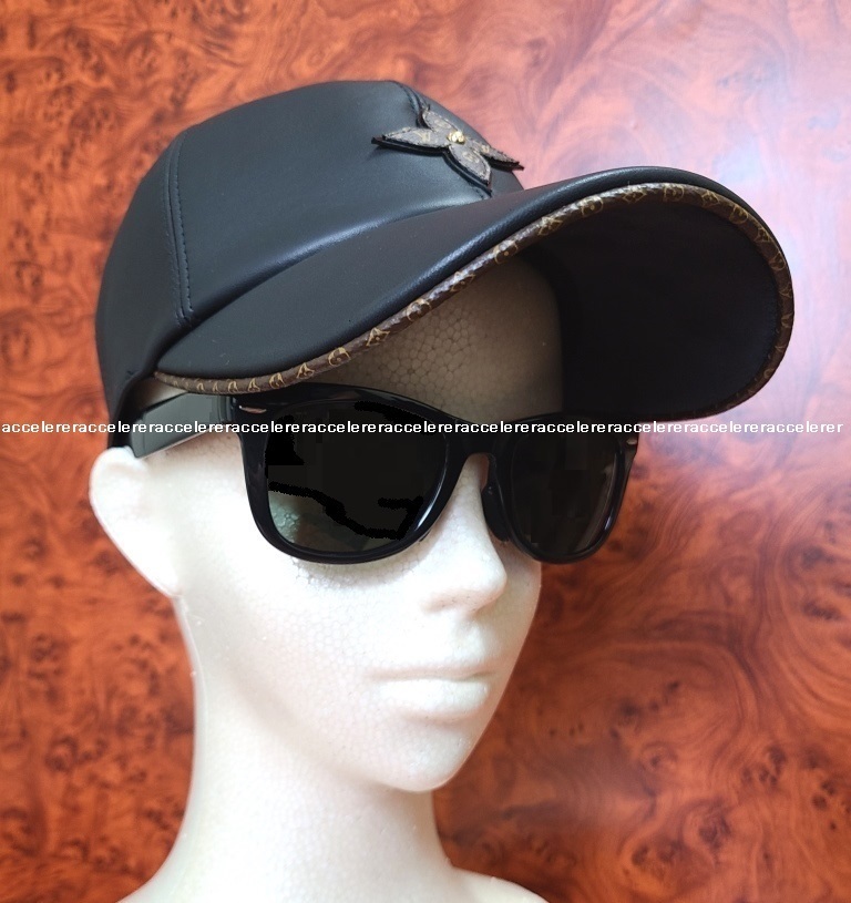 即発 ルイヴィトン BK レザーキャップ【 キャップ・プレイ