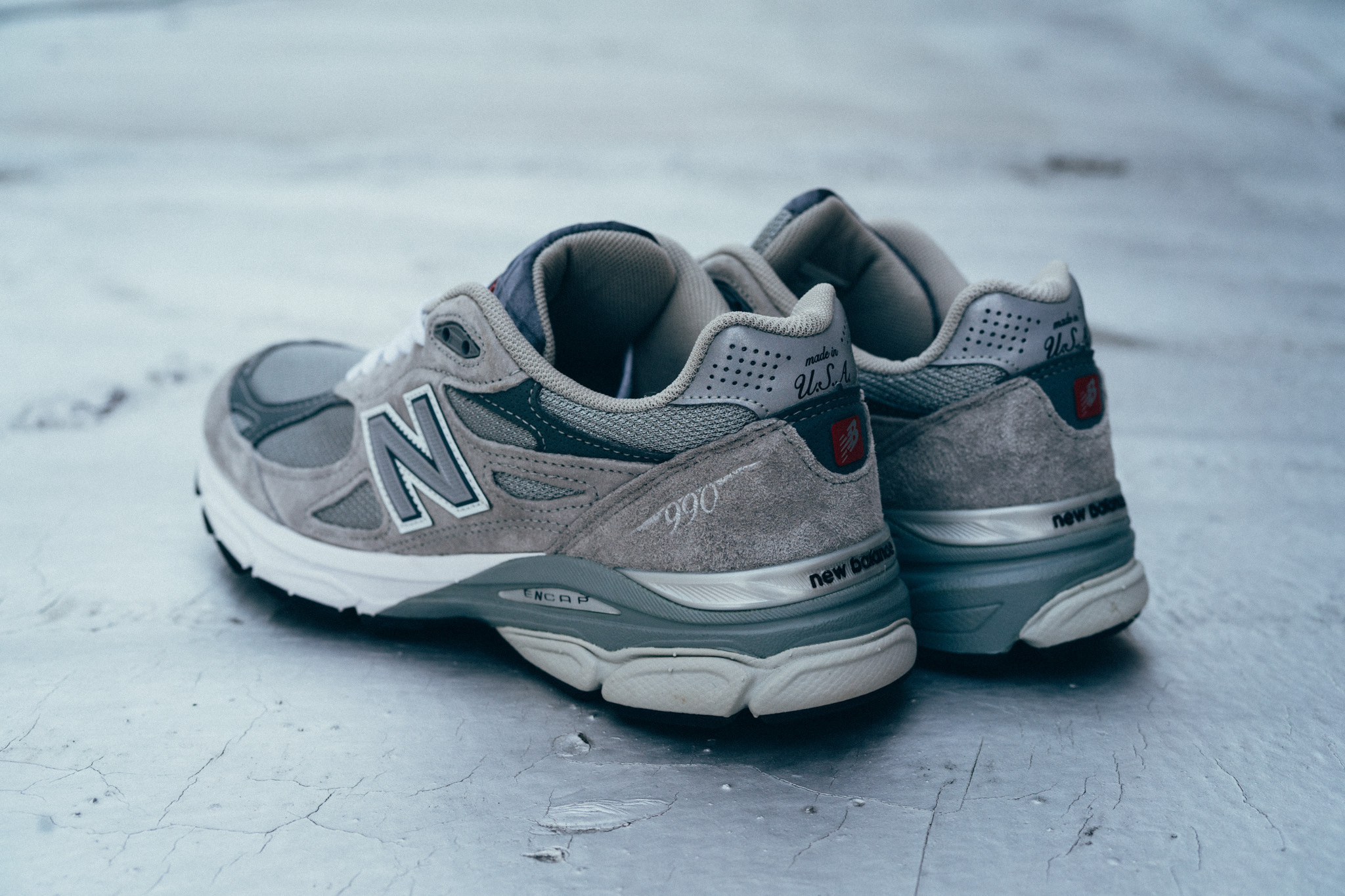 Shop New Balance 990v3 New Balance 990v3 Made in USA 限定製作 ! M990GY3 Balance 激レア!日本正規品!New スニーカー