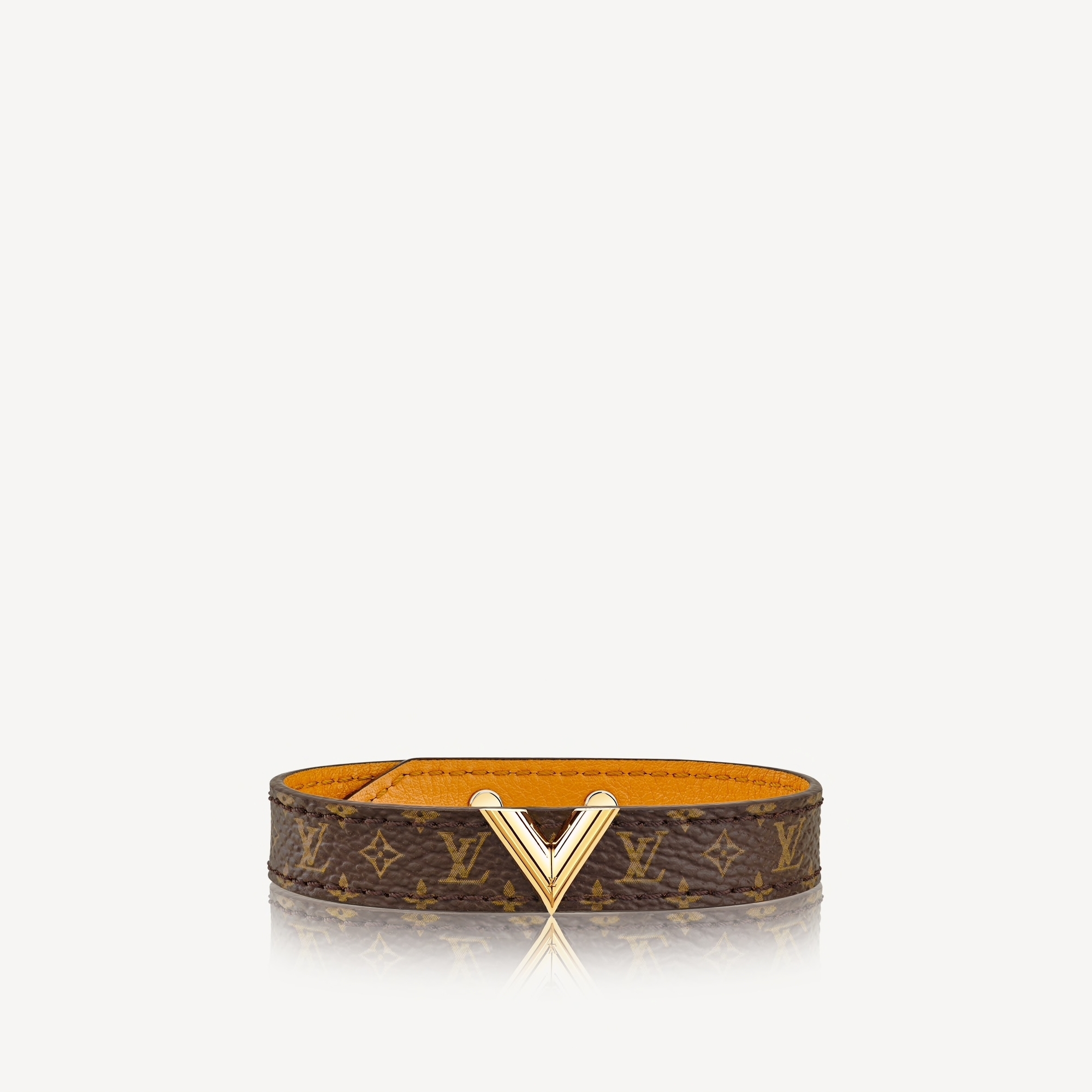 3,997 Louis Vuitton Bracelet Stock Photos, High-Res Pictures, and Images -  Getty Images