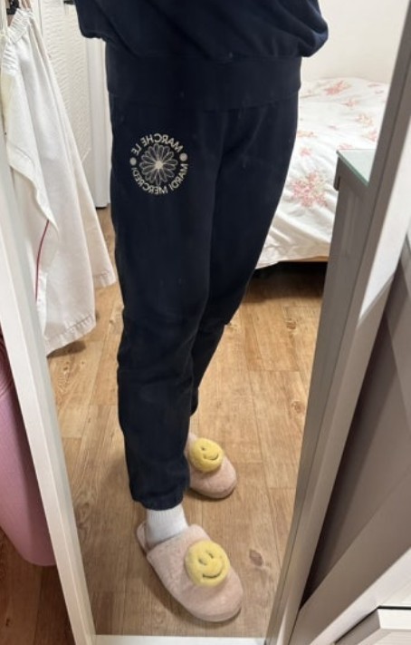 ☆MARDI MERCREDI☆ SWEAT PANTS MARCHE EMBLEM 大人気 韓国発 Mardi Mercredi スウェットパンツ ジャージ SWEAT PANTS MARCHE
