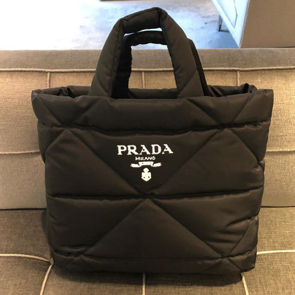 PRADA RE NYLON x バッグ・カバン(レディース)|新作を海外通販【BUYMA】 PRADA RE NYLON x バッグ・カバン(レディース)|新作を海外通販【BUYMA】