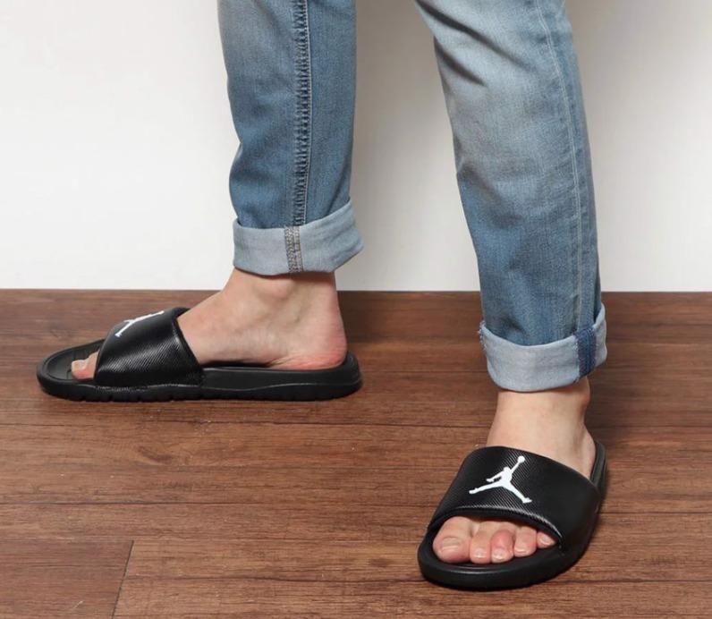 ★韓国の人気★【Nike】★JORDAN BREAK SLID.E Black★25-29cm★ ☆韓国の人気☆【Nike】☆JORDAN BREAK SLID.E Black☆25-29cm