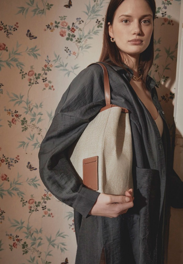 ☆韓国の人気☆【LOEUVRE】☆Sac de Tronc Toil.e☆バッグ☆ ☆韓国の人気☆【LOEUVRE】☆Sac de Tronc Toil.e☆バッグ☆