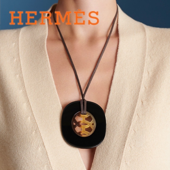 大人気【HERMES】バッファローホーン ネックレス ペンダント
