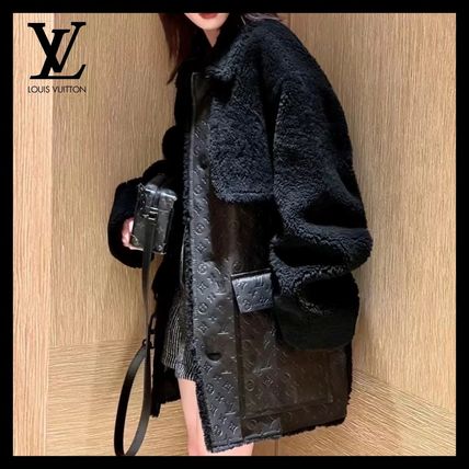 Shop Louis Vuitton 2022 SS Double-face monogram coat (1A7Y2X, 1A8WWO) by  paris.rose