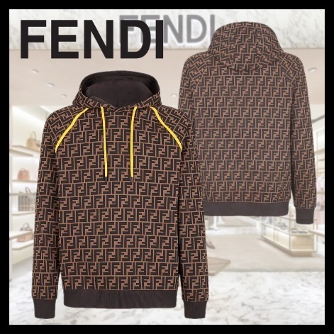 【秋冬ヘビロテ間違いなし★】FENDI スウェットシャツ パーカー・フーディ 【秋冬ヘビロテ間違いなし★】FENDI スウェットシャツ パーカー・フーディ