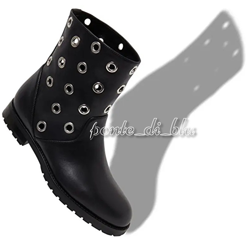 【保存版】
Blahnik 【関税送料込!】Manolo SILVAIA アンクルブーツ eyelet ショートブーツ・ブーティ 【保存版】
Blahnik 【関税送料込!】Manolo SILVAIA アンクルブーツ eyelet ショートブーツ・ブーティ